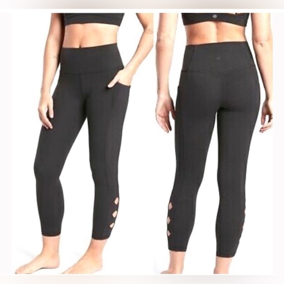 Athleta Pants - Athleta Salutation Stash Pocket Cutout 7/8 Tights Black S